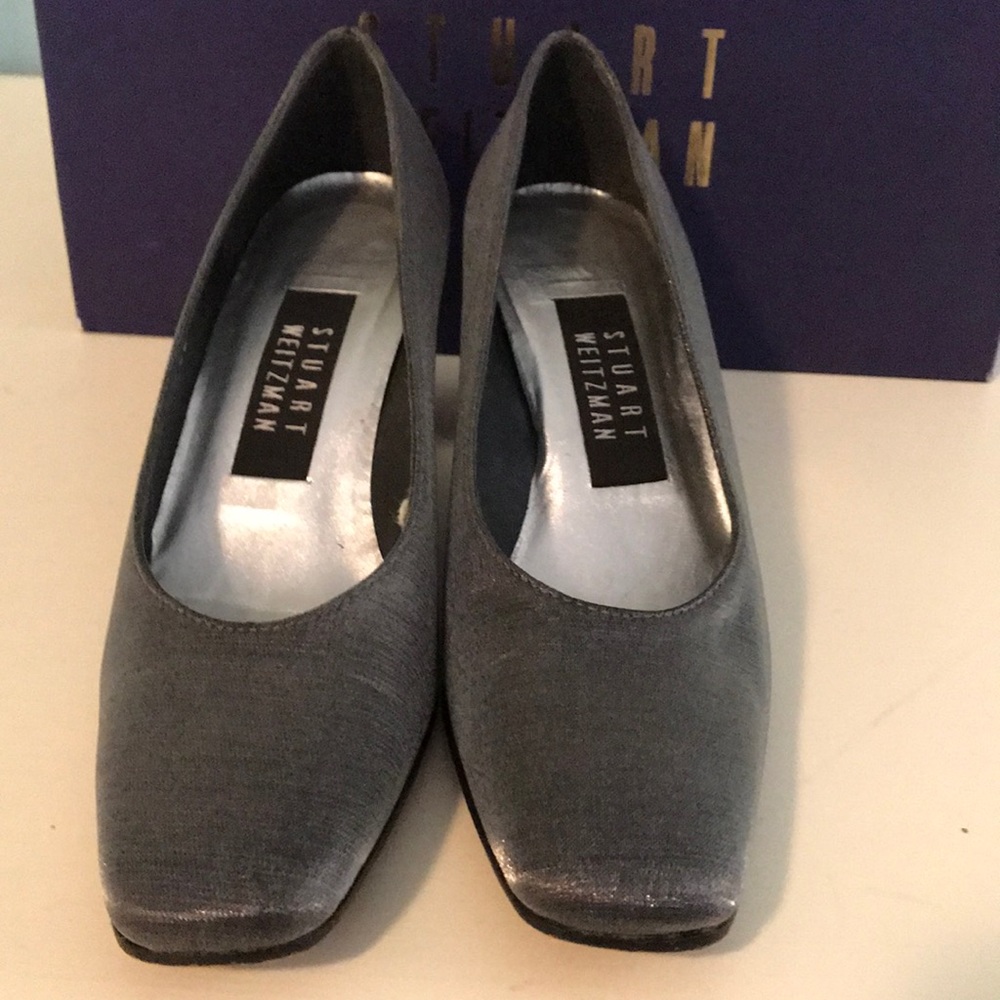 Stuart Weitzman size 6 metallic heels - Picture 3 of 4